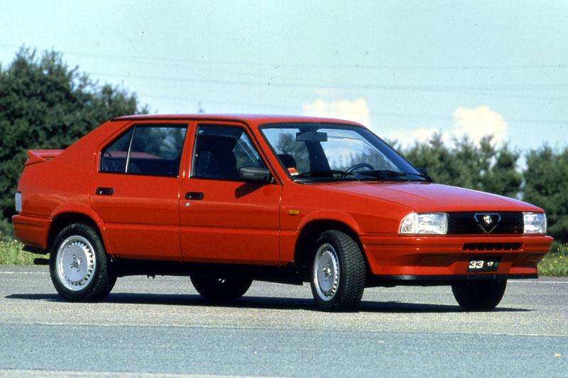 0108622-Alfa-Romeo-33-1_5-TI-1986.jpg.3f1614fcfc5ed9a56e644bf030d91e4c.jpg